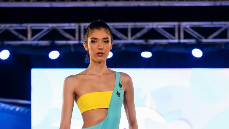 El Premio Nacional de Moda Baño Nuevos Talentos 2023, viaja desde el Mediterráneo al Cantábrico